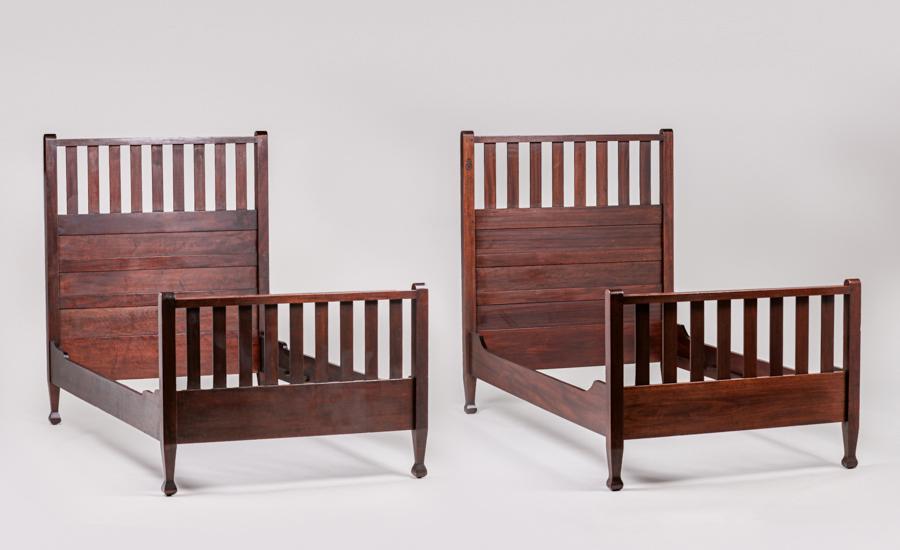 Pair Roycroft Twin Mahogany Beds c1905 (1 of 8)
