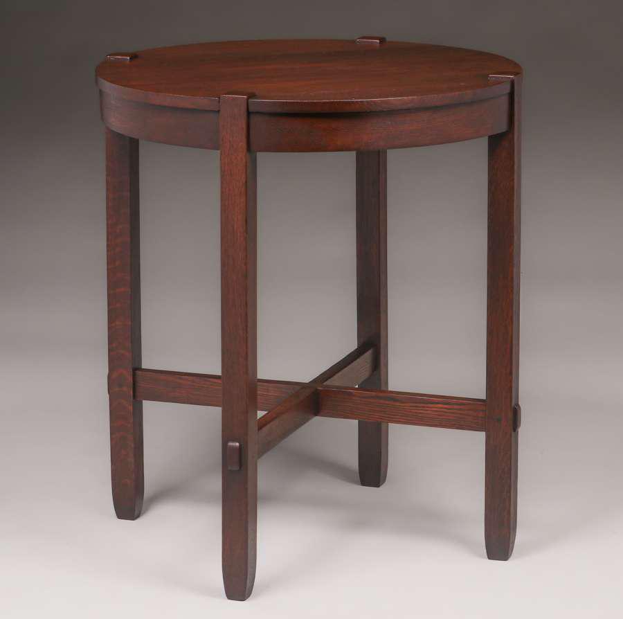 Grand Rapids Lamp Table c1910 (1 of 3)