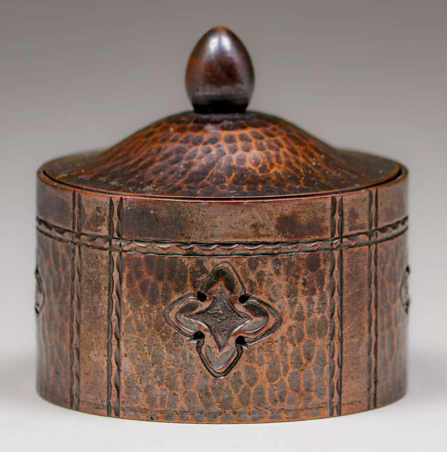 Roycroft Hammered Copper Round Inkwell c1920s (1 of 5)