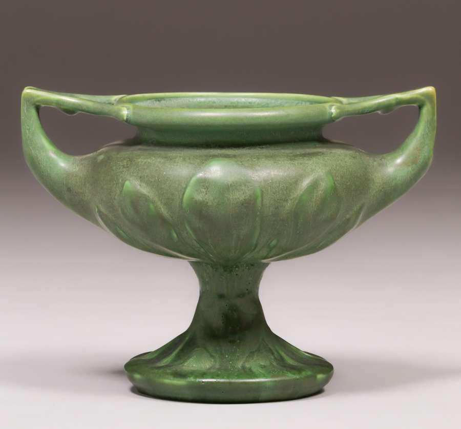 Hampshire Pottery Matte Green Two-Handle Vase c1910 (1 of 3)