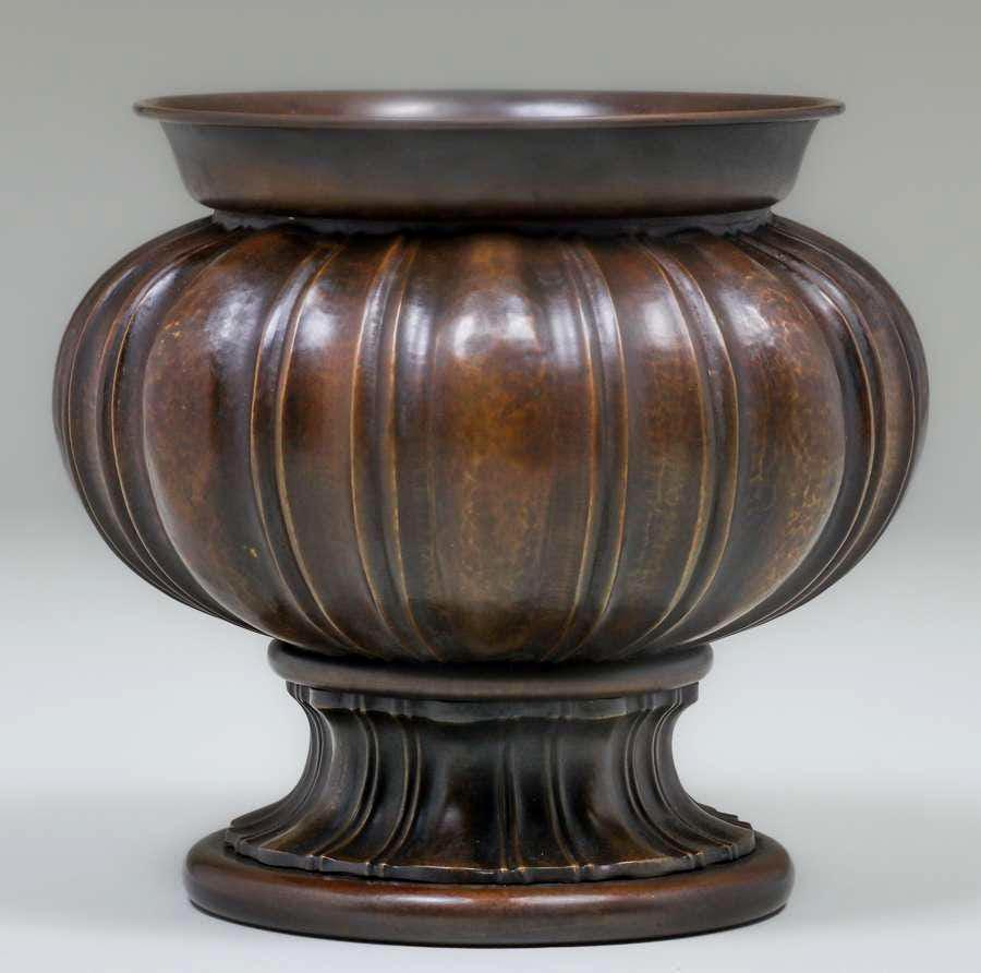 Italian Arts & Crafts Hammered Copper Fluted Jardiniere (1 of 3)