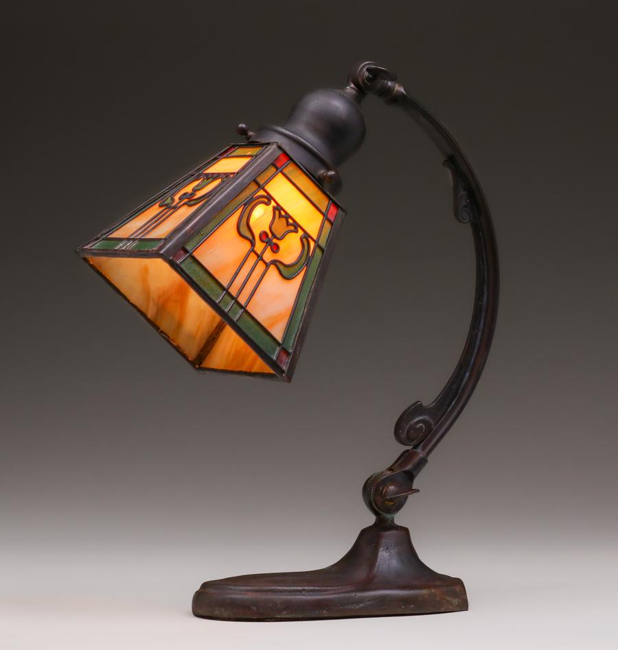 Arts & Crafts Leaded Glass Desk Lamp c1910s (1 of 4)