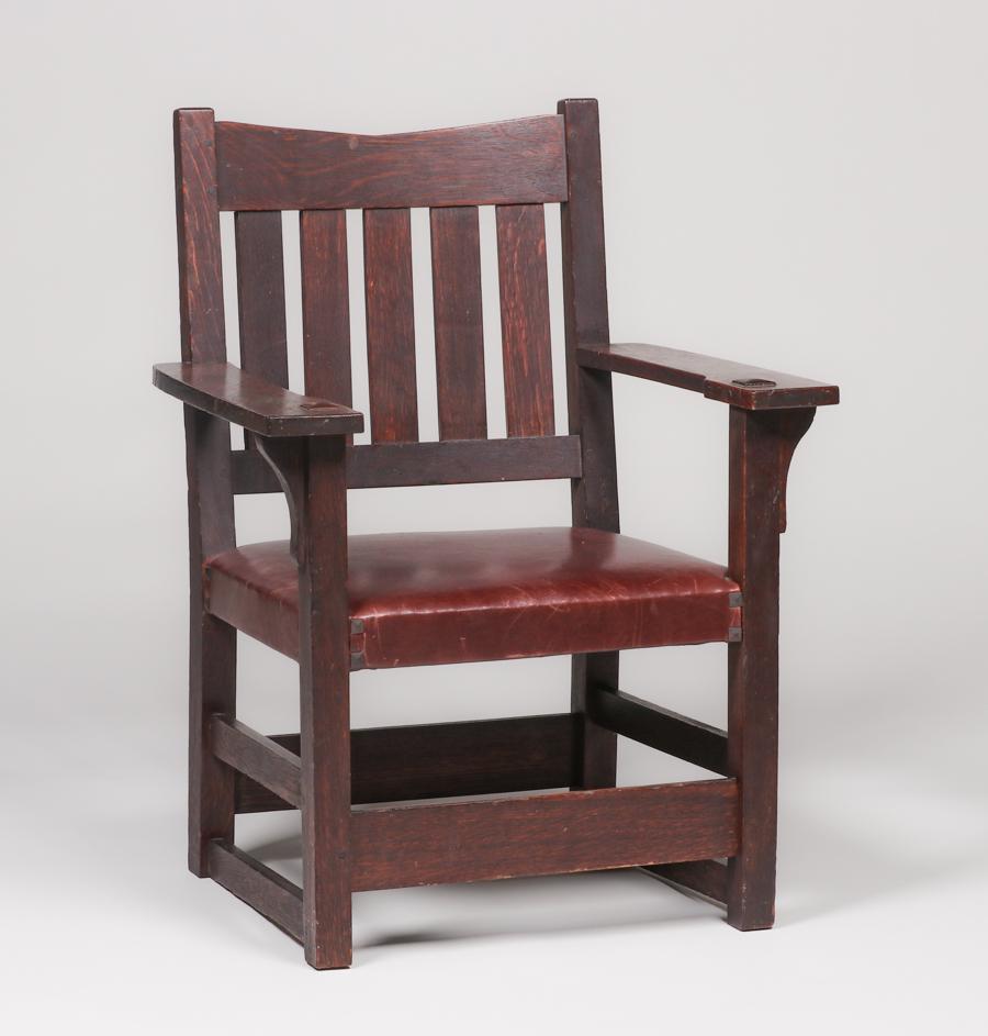 Gustav Stickley V-Back Armchair c1910 (1 of 5)