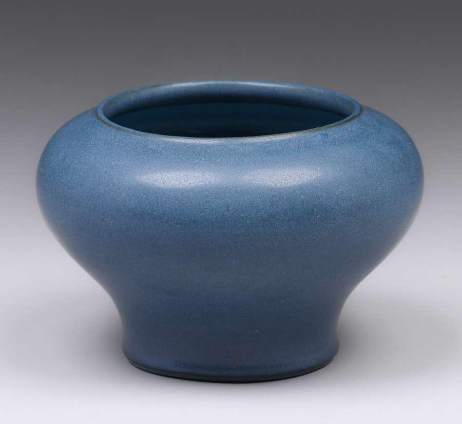 Marblehead Pottery Matte Blue Vase c1910 (1 of 3)