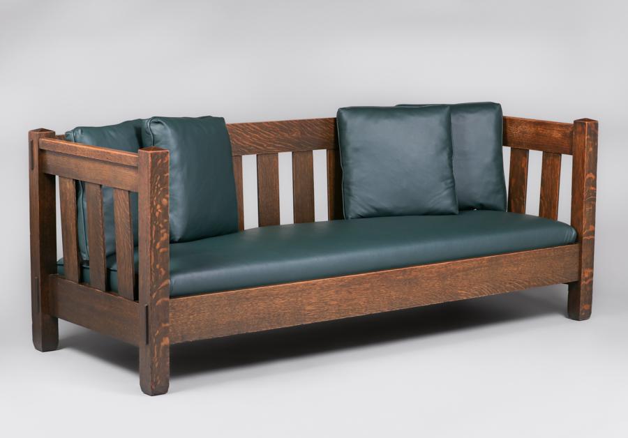 Stickley Brothers #3554 Evenarm Settle c1910 (1 of 4)