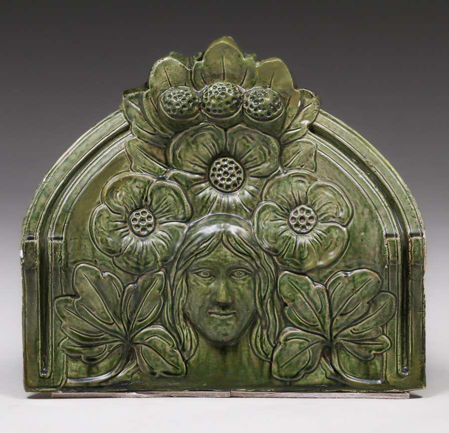 Austrian Figural Tile c1900 (1 of 3)