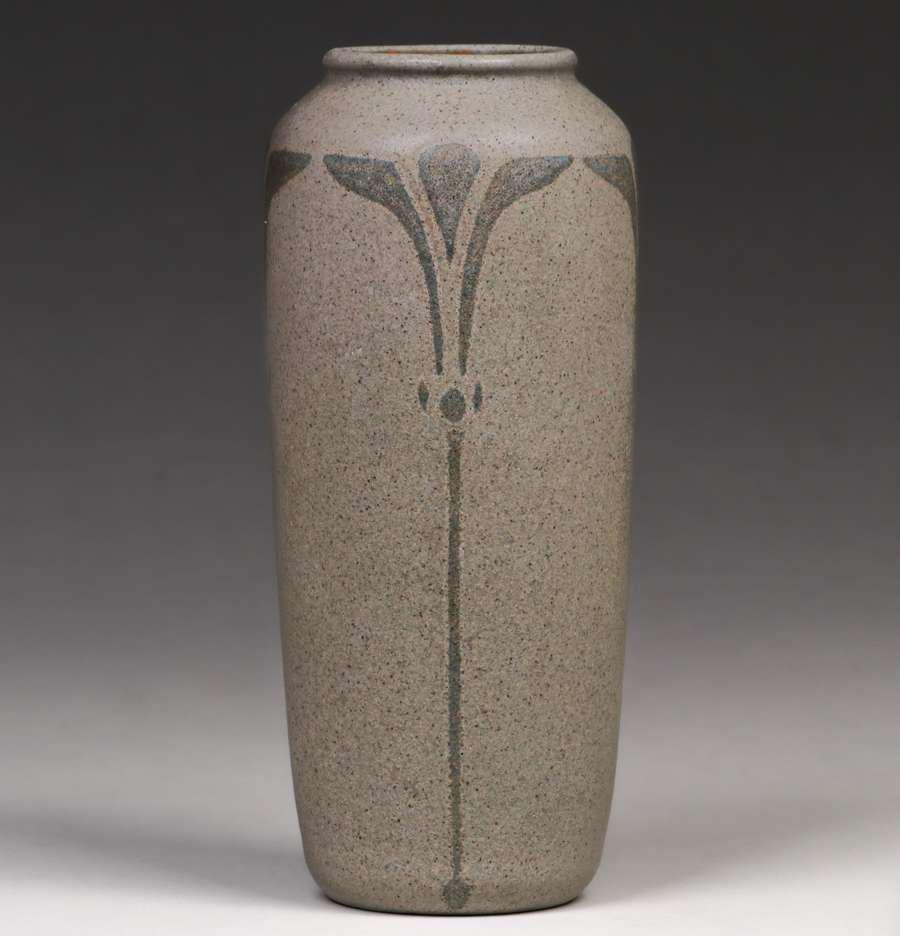 Early Marblehead Pottery Vase Arthur Hennessey & Sarah Tutt c1908 (1 of 4)