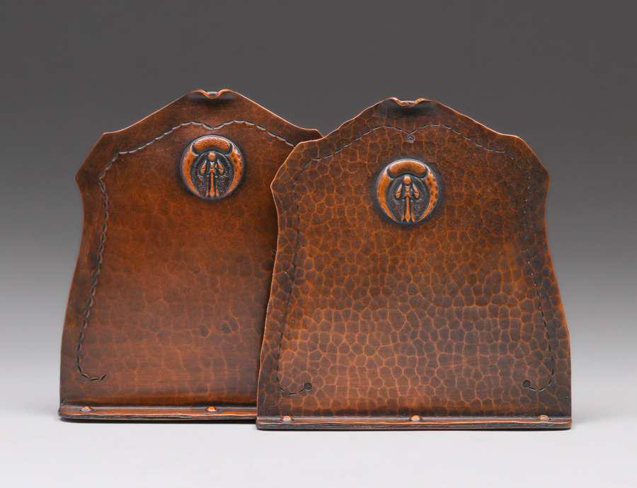 Old Mission Kopper Kraft Hammered Copper Bookends c1922-1925 (1 of 3)