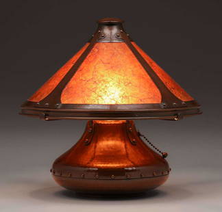 Michael Adams - Aurora Studios Hammered Copper & Mica "Indian Basket" Lamp 2000: Michael Adams - Aurora Studios Hammered Copper & Mica "Indian Basket" Lamp 2000. Signed. Excellent condition. 12"d x 11"h. Spend $5000 or more at this auction and all of your SHIPPING IS FREE within t