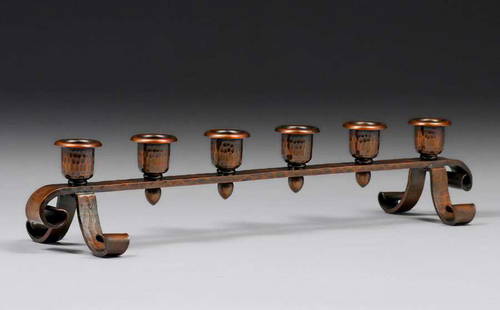 Roycroft Hammered Copper Candelabra c1920s: Roycroft Hammered Copper Candelabra c1920s. Signed. Excellent new patina. 15.5"w x 3.25"h x 4"d. Spend $5000 or more at this auction and all of your SHIPPING IS FREE within the lower 48