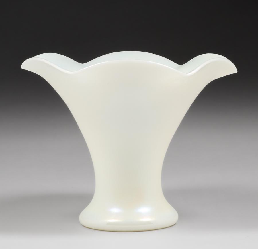 Steuben Blown Ivrene Art Glass Vase c1920s (1 of 4)