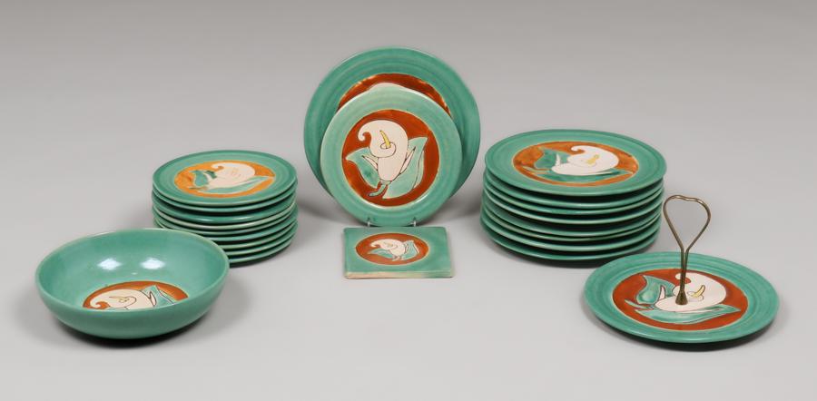San Jose Pottery - San Antonio, Texas Dinnerware Set c1940s (1 of 16)