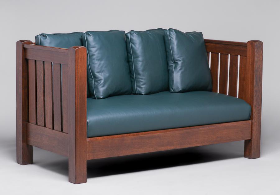 L&JG Stickley #280 Evenarm Settle c1910 (1 of 4)