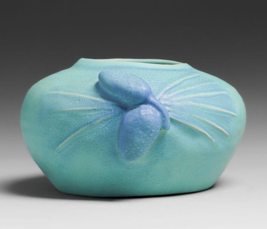 Van Briggle Double Pinecone Vase c1980s (1 of 5)
