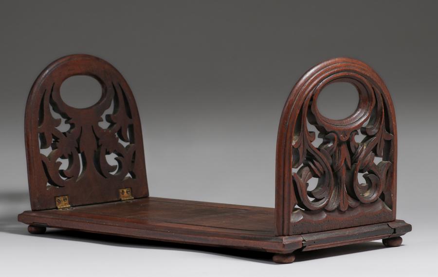Gothic Arts & Crafts Hand-Carved Walnut Table-Top Bookrack c1900 (1 of 6)