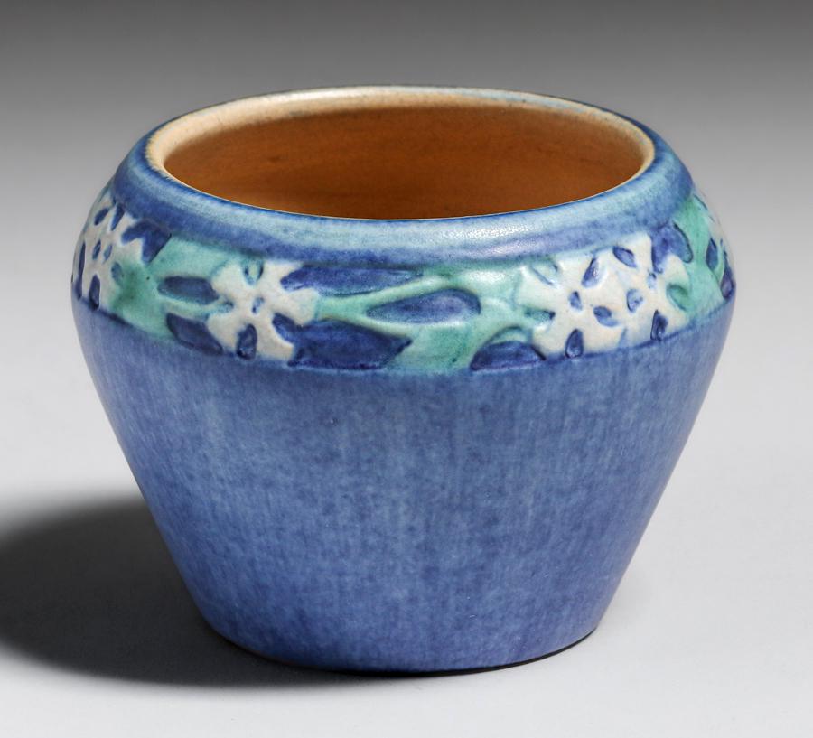 Newcomb College Anna Frances Simpson Vase 1924 (1 of 4)