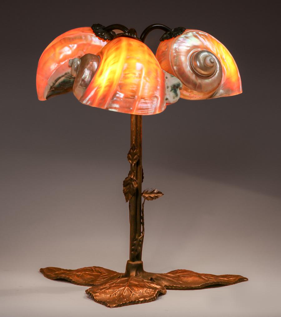 Leonide Lavaron - Chicago Bronze & Shell Table Lamp c1905-1910 (1 of 11)
