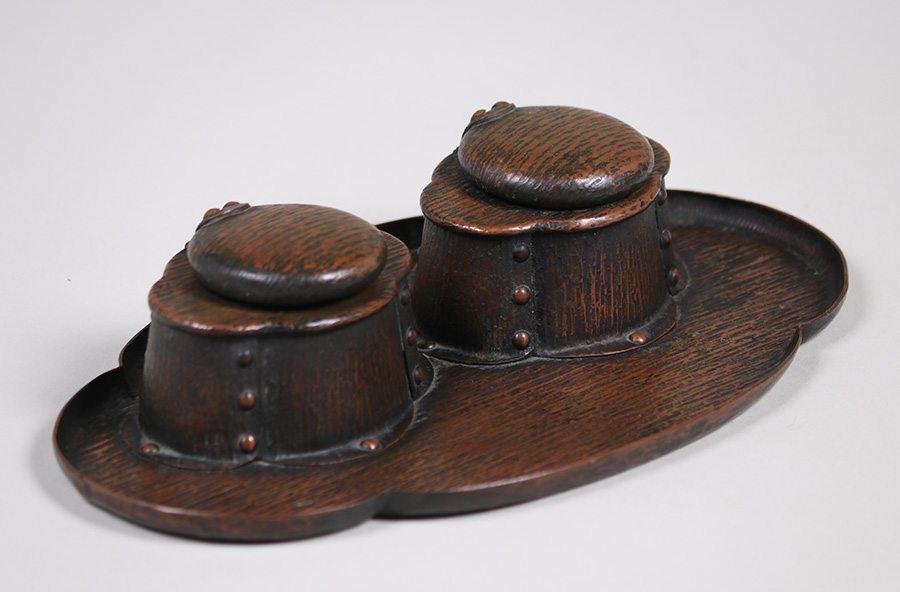Arts & Crafts Hammered Copper Double Inkwell â€“ Pentray c1910 (1 of 3)