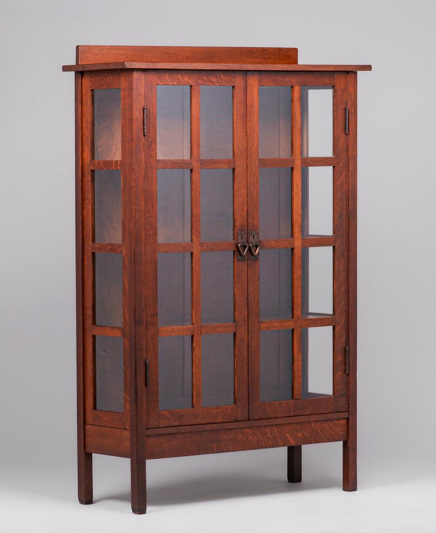 Gustav Stickley Two-Door China Cabinet c1912-1915 (1 of 3)