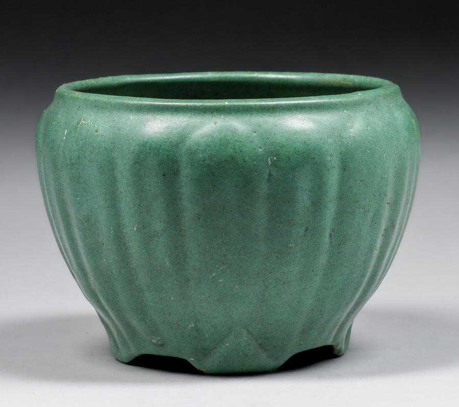 Weller Matte Green Jardiniere c1910 (1 of 4)