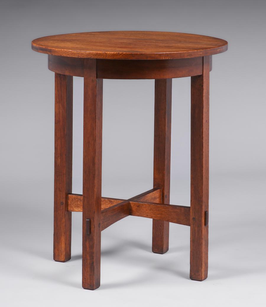 L&JG Stickley 24"d Lamp Table c1905-1907 (1 of 4)