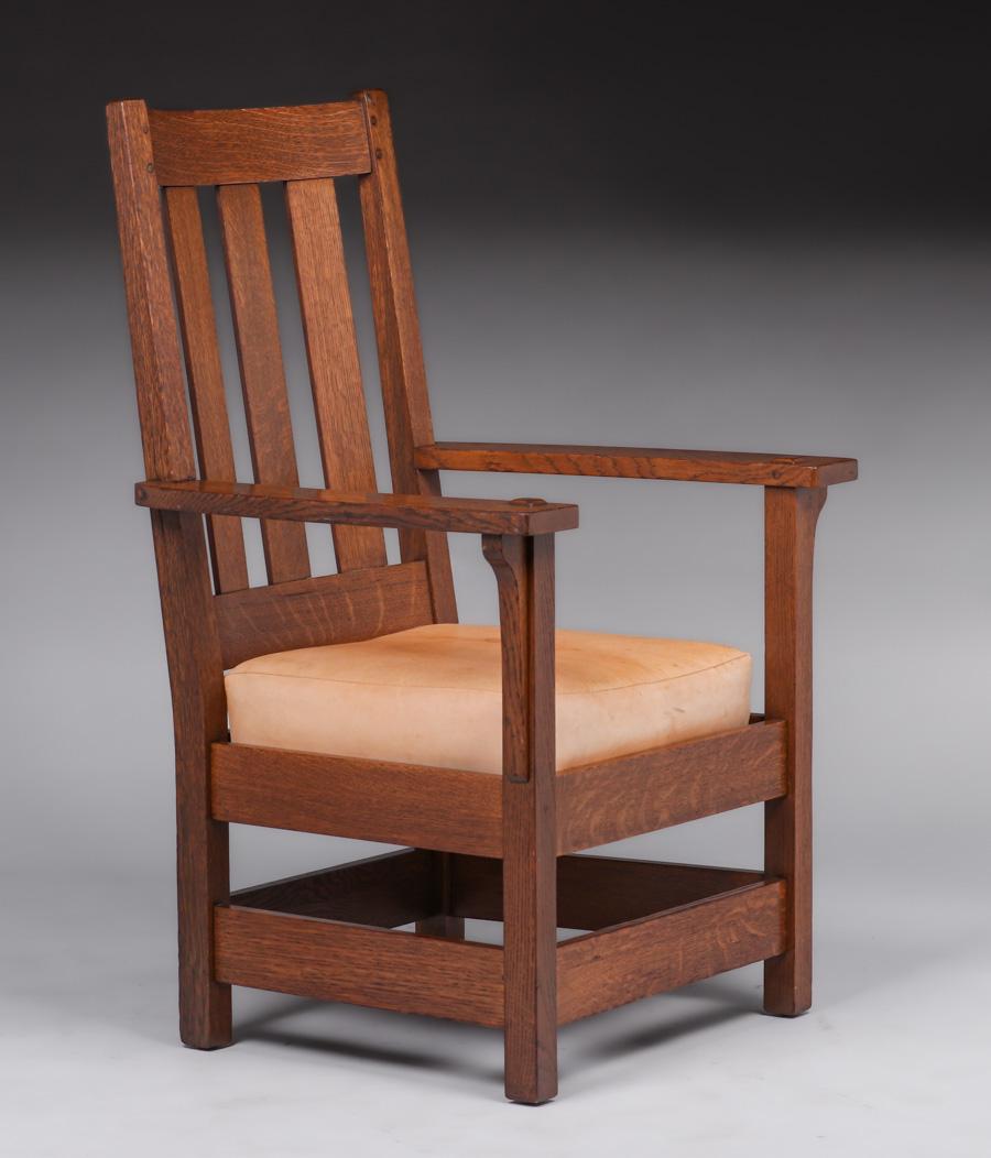 Limbert Tallback Armchair c1910 (1 of 4)
