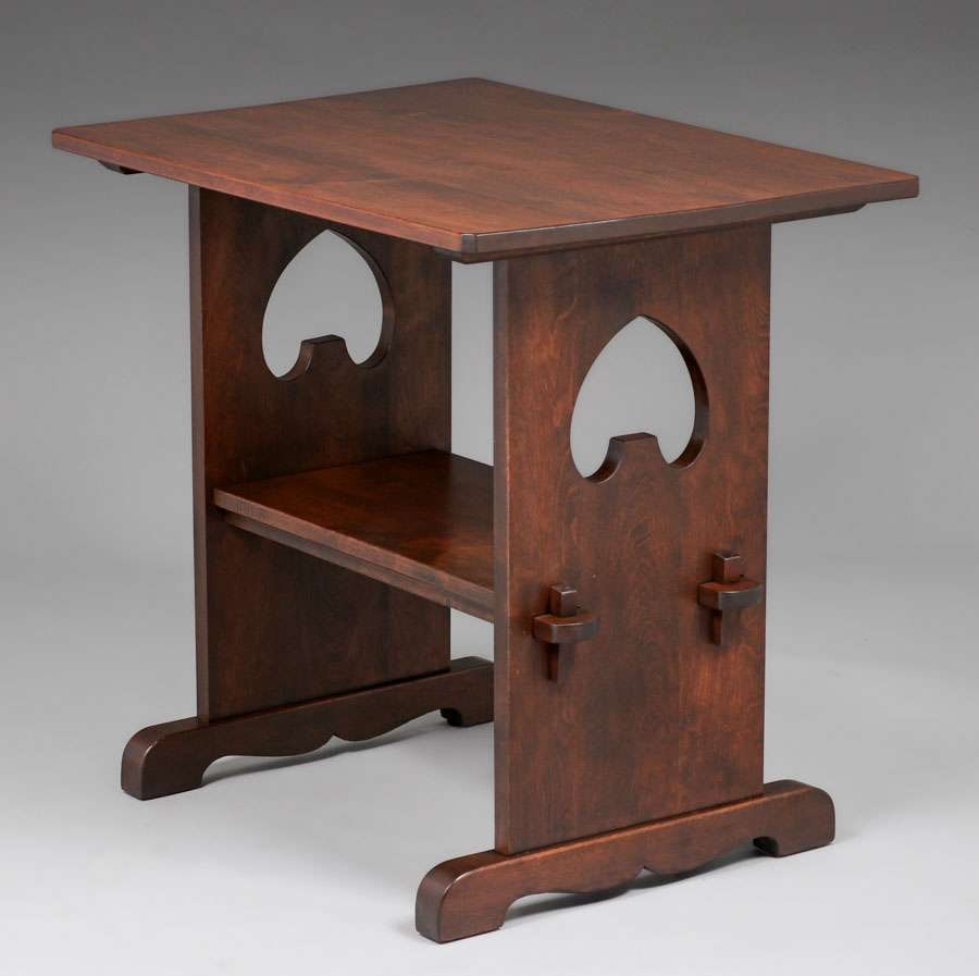 Grand Rapids Maple Spade Cutout Trestle Table c1905 (1 of 3)