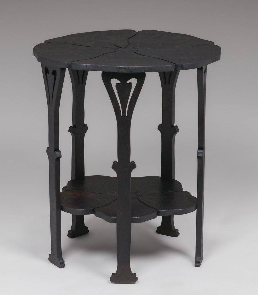 Contemporary Gustav Stickley Handcarved Poppy Table C2000 Auction