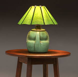 Rare Teco Pottery #288 Matte Green Buttress Lamp c1910: Rare Teco Pottery #288 Matte Green Buttress Lamp c1910. One glass pane possibly replaced. Signed. Teco base in perfect condition. 17?h x 15.25?d. Spend $7500 or more at this auction and all of your SH