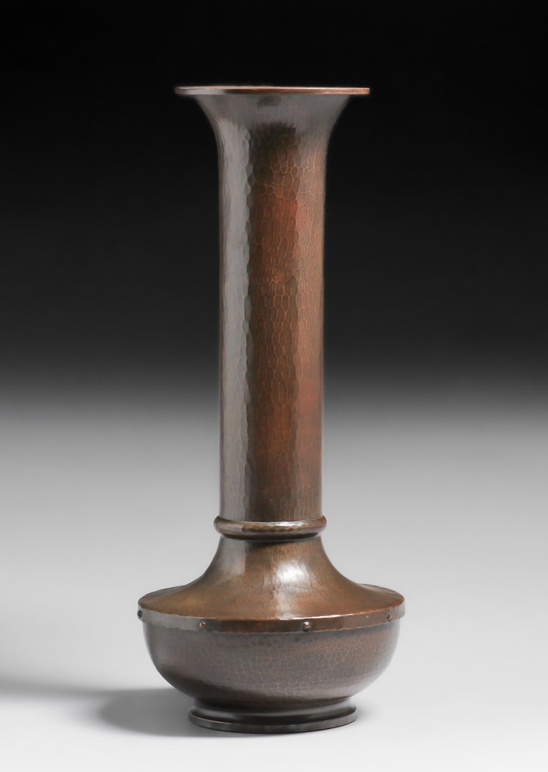 Roycroft American Beauty Vase c1915 (1 of 3)