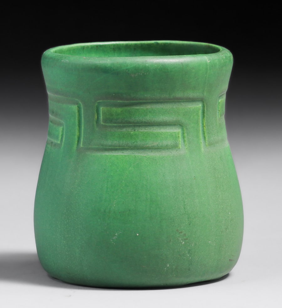 Owens Pottery #234 Matte Green Vase c1910 (1 of 3)