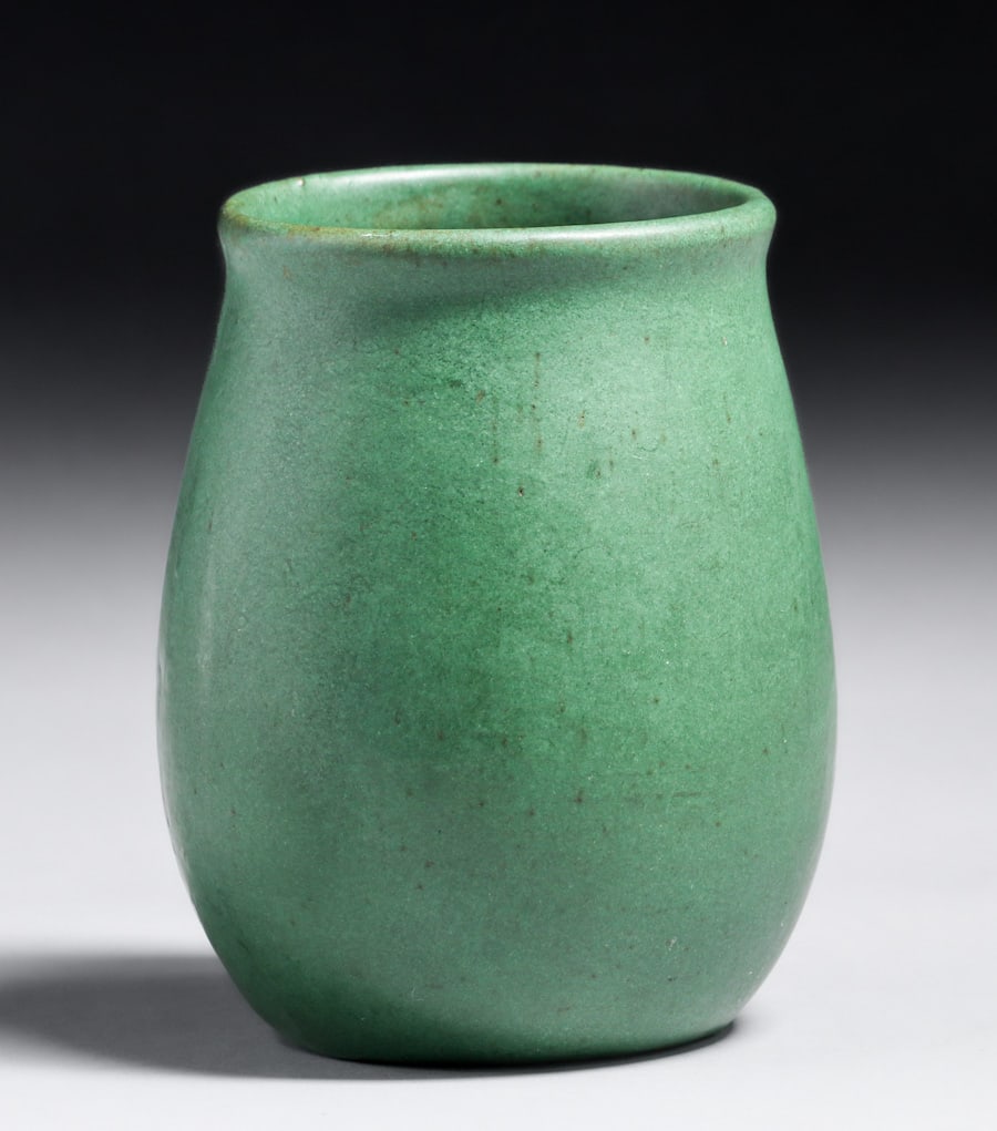 Roseville Pottery Matte Green Vase c1910 (1 of 4)