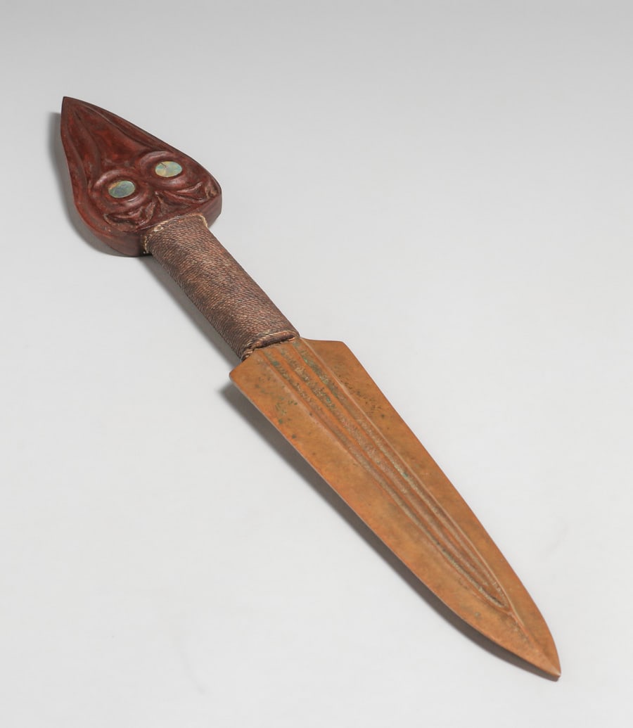 Northwest Coast Copper & Abalone Dagger c1900 (1 of 5)