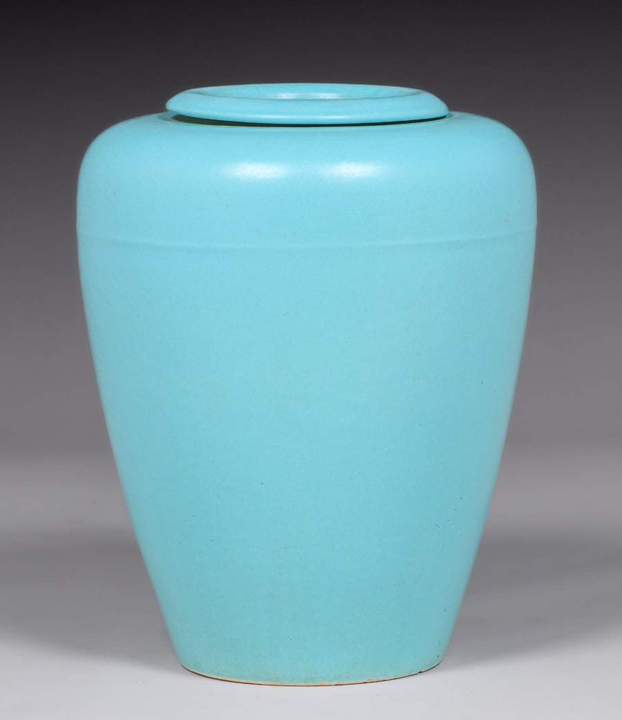 Garden City - Sacramento Pastel Blue Semi-Matte Oil Jar c1930s (1 of 4)