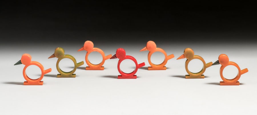 Set of 7 Art Deco Bakelite Bird-Shaped Napkin Rings c1930s (1 of 4)