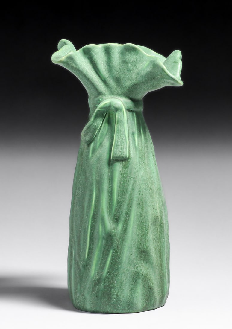 Hampshire Pottery Matte Green Bowtie Flared Vase c1910 (1 of 6)