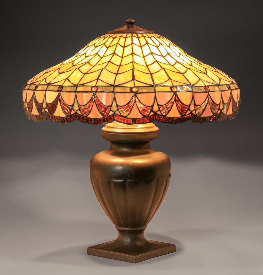 Handel Leaded Glass Lamp c1910 (1 of 9)