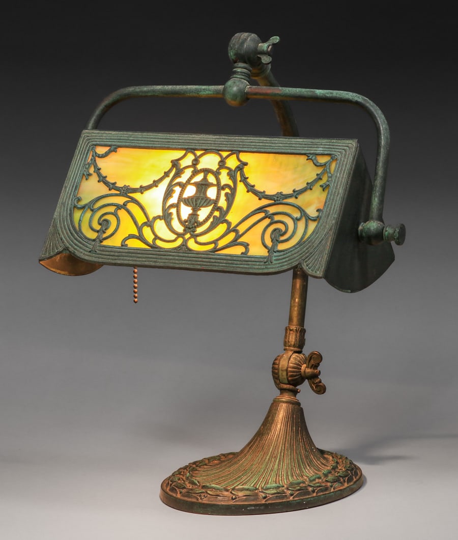 Bradley & Hubbard Slag Glass Banker's Lamp c1920 (1 of 8)