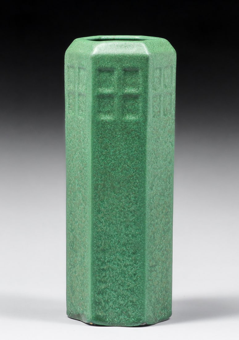 Weller Bedford Matte Green Hexagonal Vase c1910 (1 of 4)