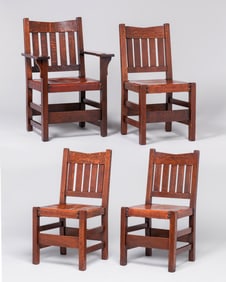 Gustav Stickley Set of 4 V-Back Dining Chiars c1912-1915
