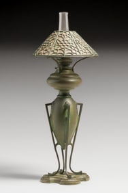 Bradley & Hubbard Bronze Kerosene Lamp c1900