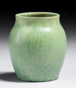 F.H.R. Los Angeles Fred Robertson Green Crystalline Vase c1910