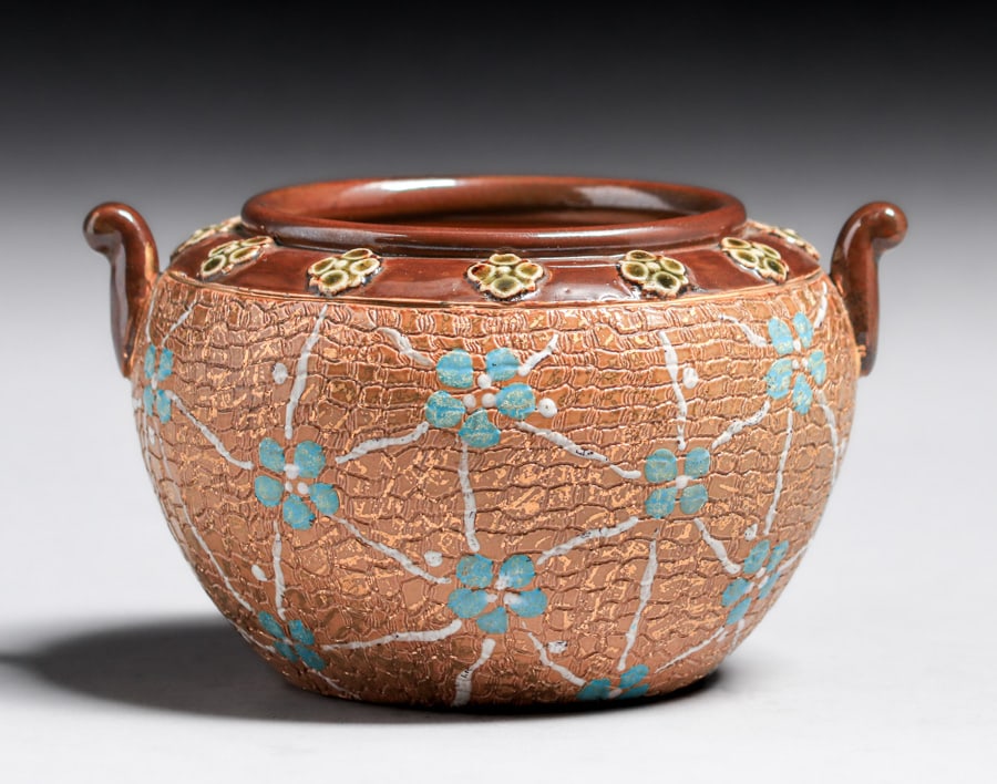 Royal Doulton Lambeth Slaters Two-Handled Vase 1913 (1 of 4)