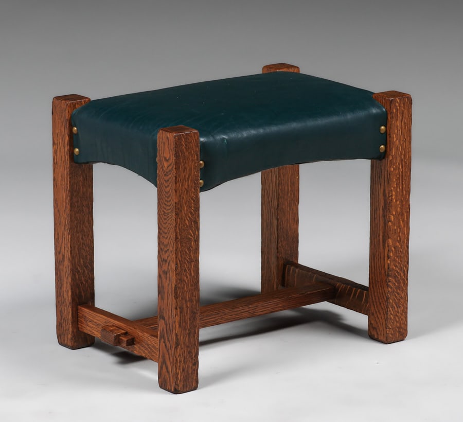 Stickley Brothers Oak Footstool c1910 (1 of 4)