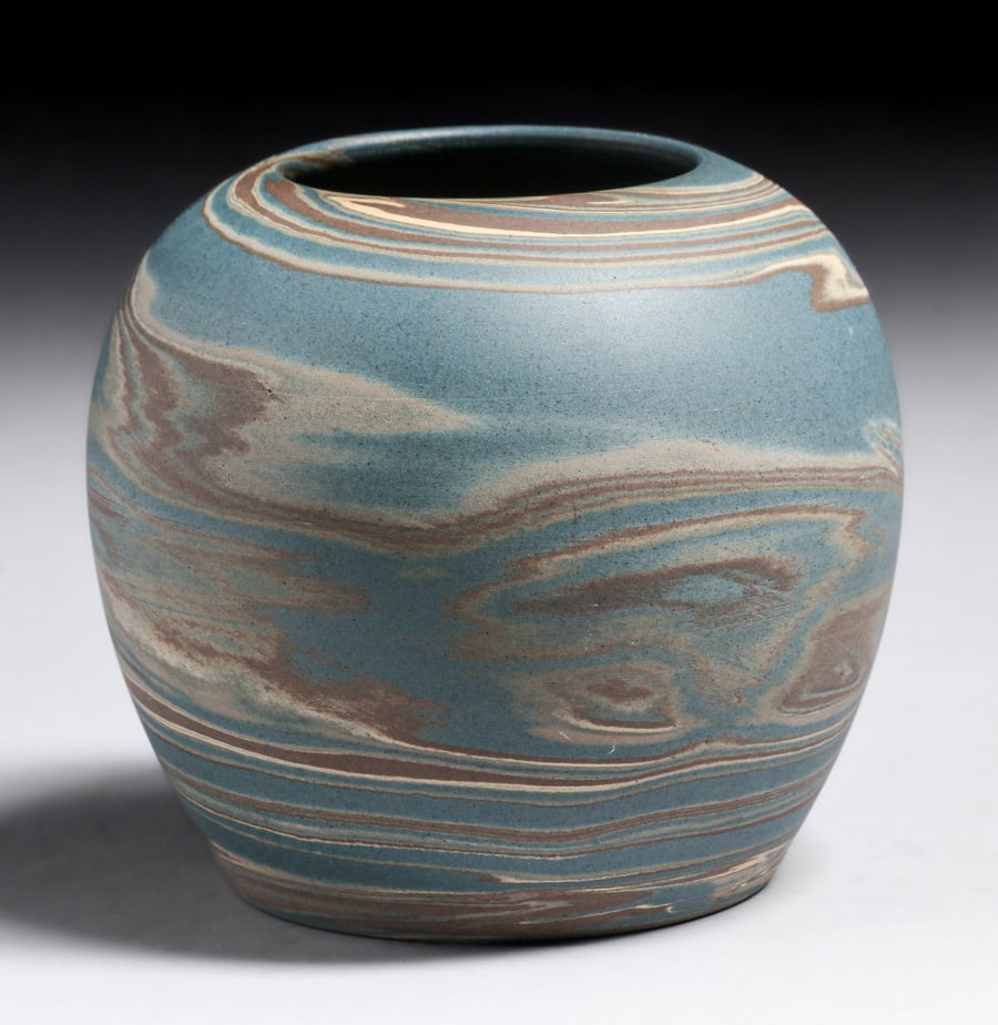 Niloak Pottery Mission Swirl Spherical Vase c1920s (1 of 4)