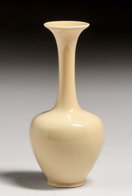 Rookwood Pottery #778 Slender Neck Vase 1946