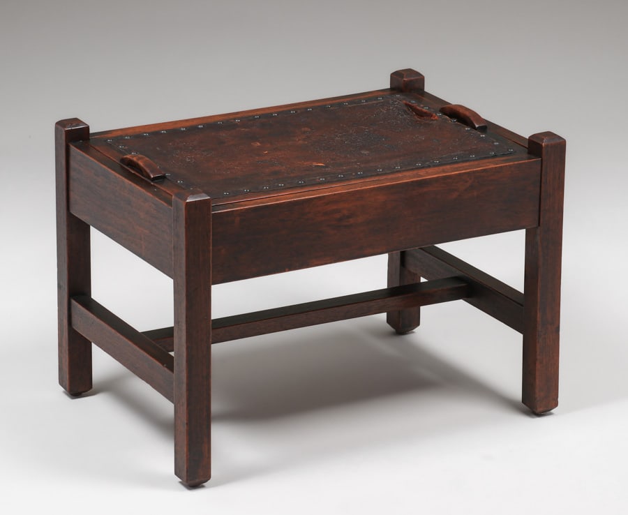 Conklyn Brothers – Charles Town, WV Footstool c1910: Conklyn Brothers - Charles Town, WV Footstool c1910. Top becomes removable tray with a convenient stash spot for remotes etc. Signed. Excellent original finish and original leather. 23?d x 16?w x 15.7