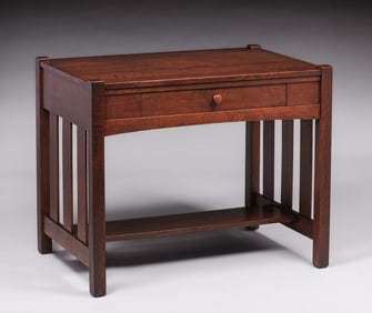 Grand Rapids One-Drawer Slatted Side Table c1910