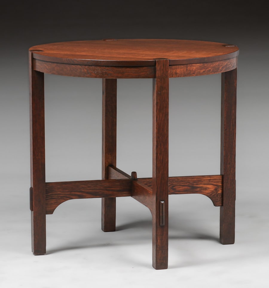 Gustav Stickley 30"d Lamp Table c1910 (1 of 5)
