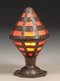 Arts & Crafts Hammered Copper & Mica Cutout Lamp c1910